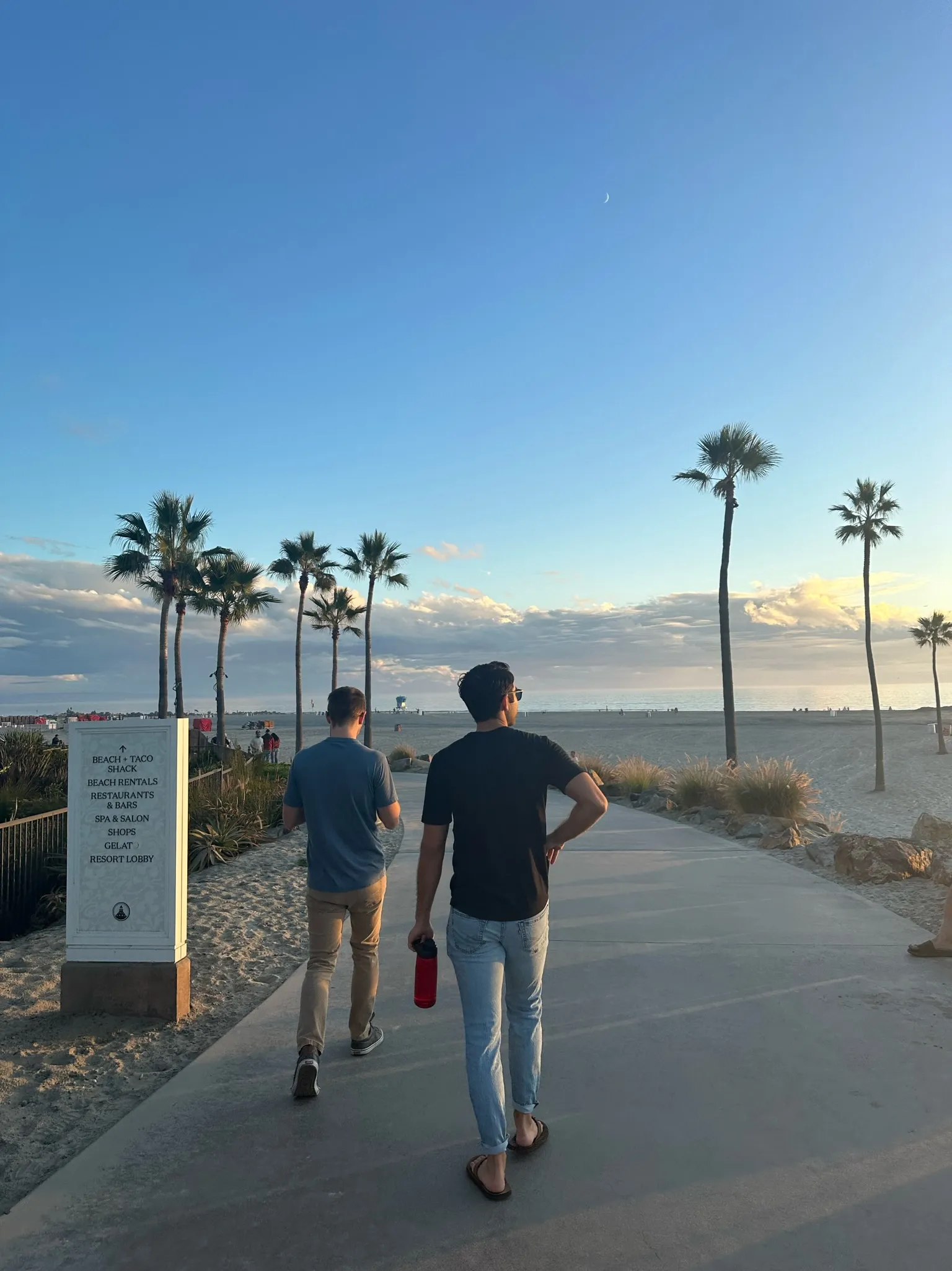 Entry to Coronado Beach