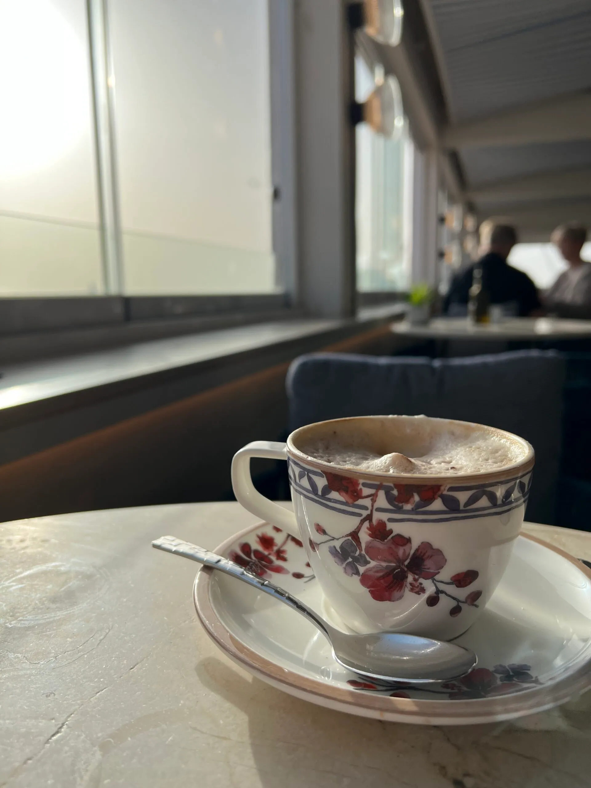 Cafe con leche in Malaga - Why Coffee Tastes Different in Spain