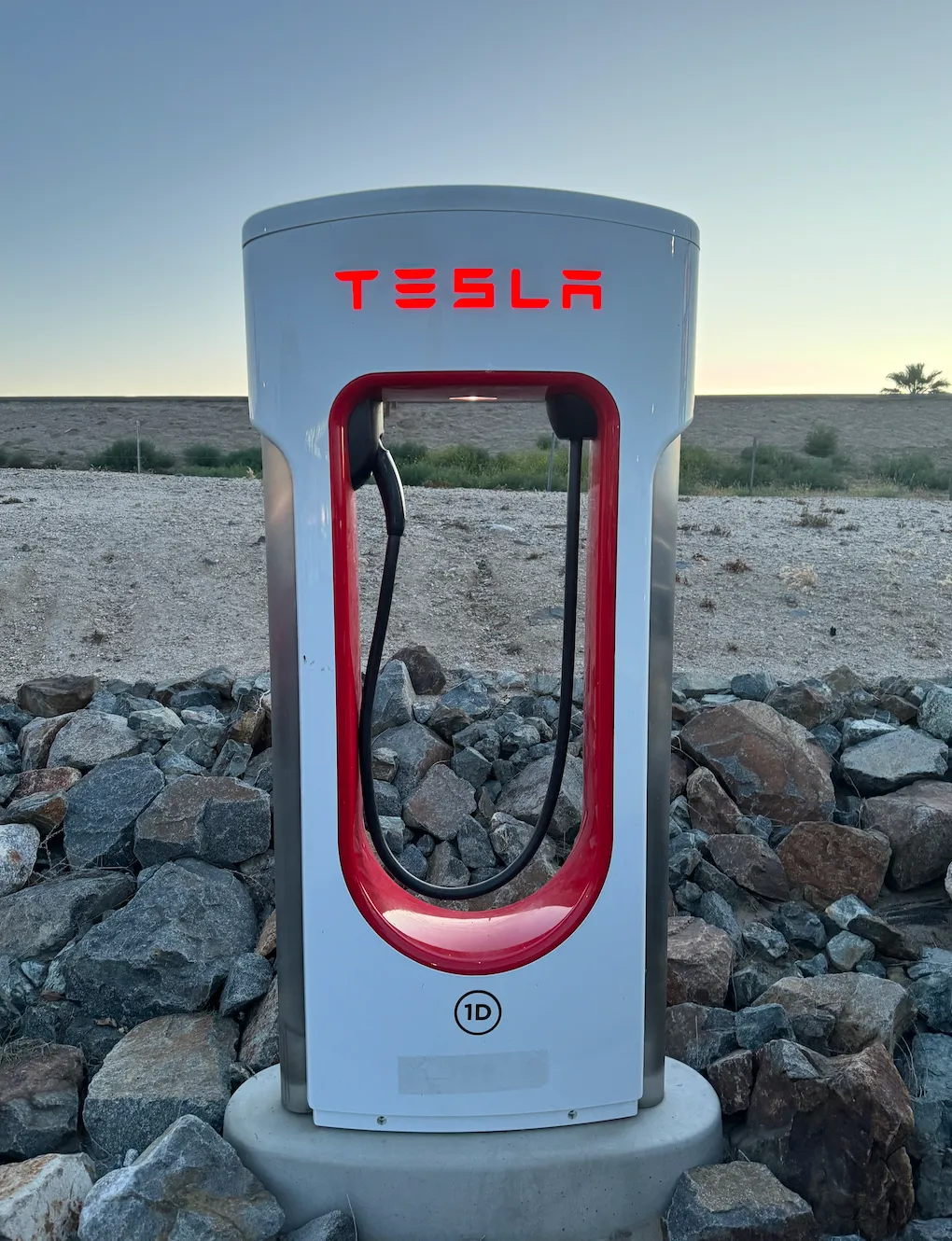 Version 2 Tesla supercharger